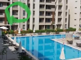 شاليه للايجار 3 غرف مكيفات بقرية جراند هيلز الساحل الشمالى بإطلاله مباشره على البول