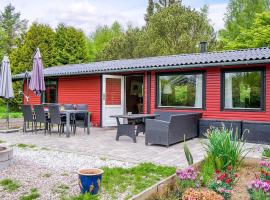 8 person holiday home in Holbæk, hótel í Holbæk