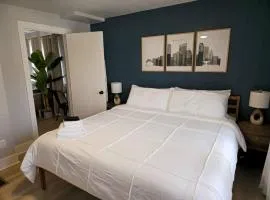 Modern Apt in Walker's Point