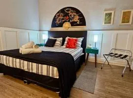 Lindo Studio com Jacuzzi e sacada a 50m Av Paulista