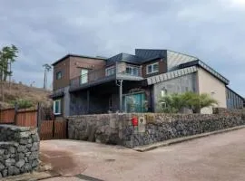 Aewol Aurora Pension