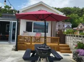 Gyeongju Pool Villa Orosi