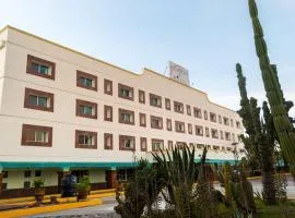 Los Arcos Hotel & Spa