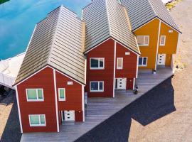8 person holiday home in Sandøy, hotel v destinaci Finnøy