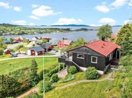8 person holiday home in Stavang
