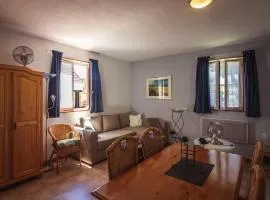 Cottage in Vézac with Pool and Barbecue, cleaning included