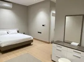 3BDR in a compound with facilities