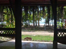 Hostel Piramys, Hostel in Tapantí