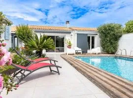 Maison pour 7 personnes avec piscine et parkings à La Couarde-sur-Mer - FR-1-835-27