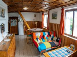Holiday Home near Pürglitz Castle, cleaning included, hotel v destinaci Svinařov