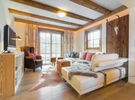 Charming Chalet in Ellmau near Skiwelt Ski Area, cleaning included