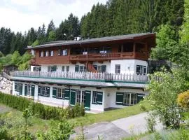 Luxurious apartment with sauna, cleaning included