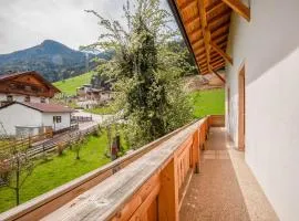 Attractive apartment in Hainzenberg with ski room, cleaning included