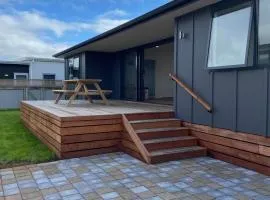 Bubbles Bach-dog friendly, close to beach & shops!
