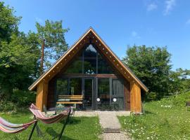 Katskhi Cottage, Your Cozy Stay, chalet de monta&ntilde;a en Katsʼkhi