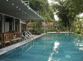 The Hive Hostel - Tam Coc
