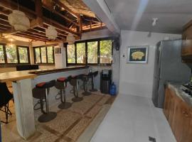 Luxurious loft house, hotel v destinaci Guiuan