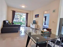 Happy House Casa Seaside Rayong، منتزه عطلات في Ban Chak Phai