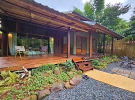 Kiri Vari Boutique Resort at Sapan, casa de campo em Ban Huai Ti