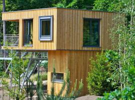 Treehouse In The Harz National Park: Ilsenburg şehrinde bir otel