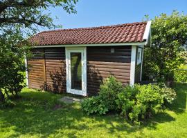 Liten stuga nära hav och natur, chata v destinaci Varberg