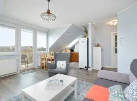 Jaśminowy Stok Bright Apartment with Balcony by Noclegi Renters