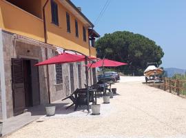 Casale Gabriella Alloggio ergonomico e spazioso, country house in Capoliveri