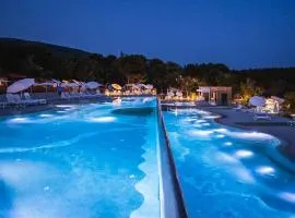 SEA HOUSE pool & jacuzzi, bikes, SUP - PRIVILEGE POINT camping & villas