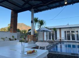 The Batur Villa, hotel in Kubupenlokan