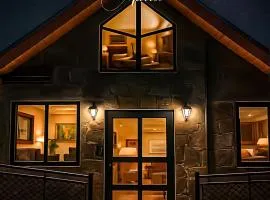Royal Serviced Cottages
