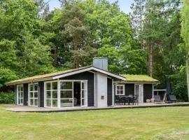 Amazing Home In Roslev With Wifi