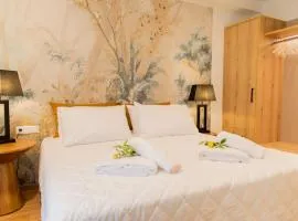 Sims Suites