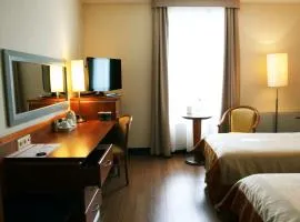 Hotel Krone Delhi Near IGI Airport Delhi