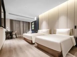 Atour Hotel Jiashan Wanlian Plaza
