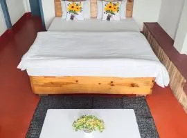 Shilong Guest house The Travellers Meghalaya Ponit with best View