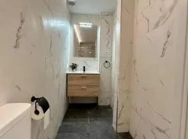 Fantástica casa con jardín