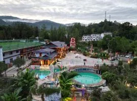 Zhangjiajie Xiongfeng Art Park Forest Appointment Bed and Breakfast