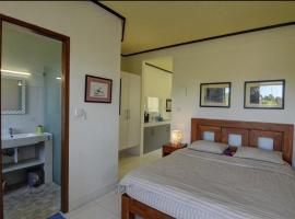 Rumah Gadang Bali Apartments, hotel i Nusa Dua