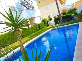 Meerblick Pool Direkt am Strand