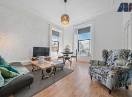 Modern 2 Bed Sleep 4 In Gourock, hotel v destinaci Gourock