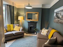 Tŷ Glas, Fishguard, Ideal for beach, coastal path and town!