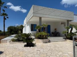 Villa ilporticciolovacanze 18, hotel pantai di Villanova di Ostuni