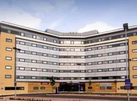 Ensuite in Runger Lane, Wilmslow Road, Manchester Airport