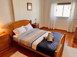Waterfront View Apartment - Casa Alegra