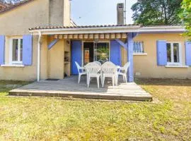 MAISON CRI-CRI à Arès