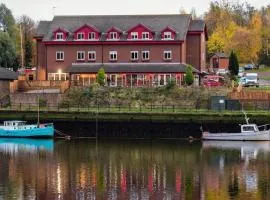 Rivers hotel