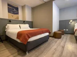 Hotel Saana Trece