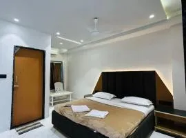 Raj Villa