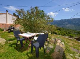 Awesome Apartment In Lozzi - Fko697, hotel v destinaci Lozzi