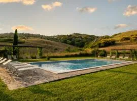 PODERE COLLELUNGO 14, Emma Villas